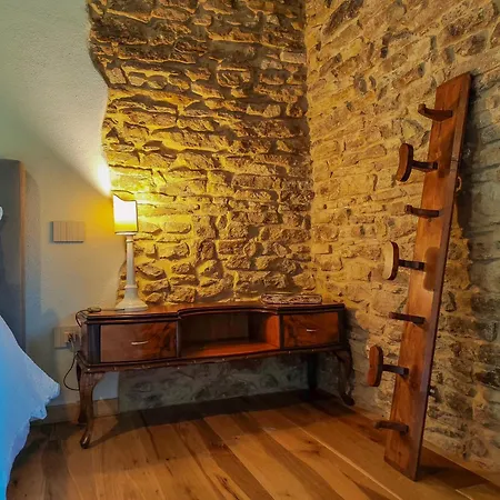 La Fonte Delle Faranghe By Host Hero Esanatoglia