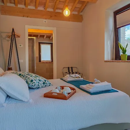 La Fonte Delle Faranghe By Host Hero