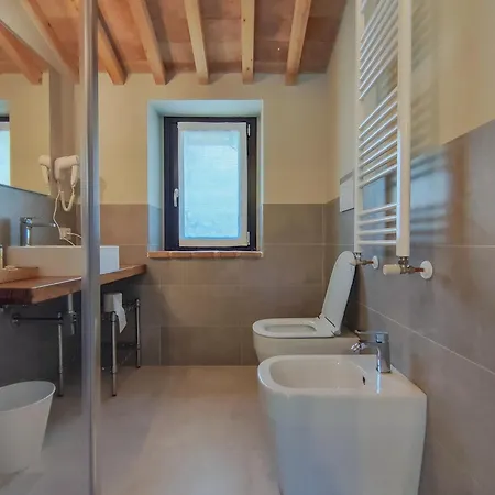 La Fonte Delle Faranghe By Host Hero Esanatoglia
